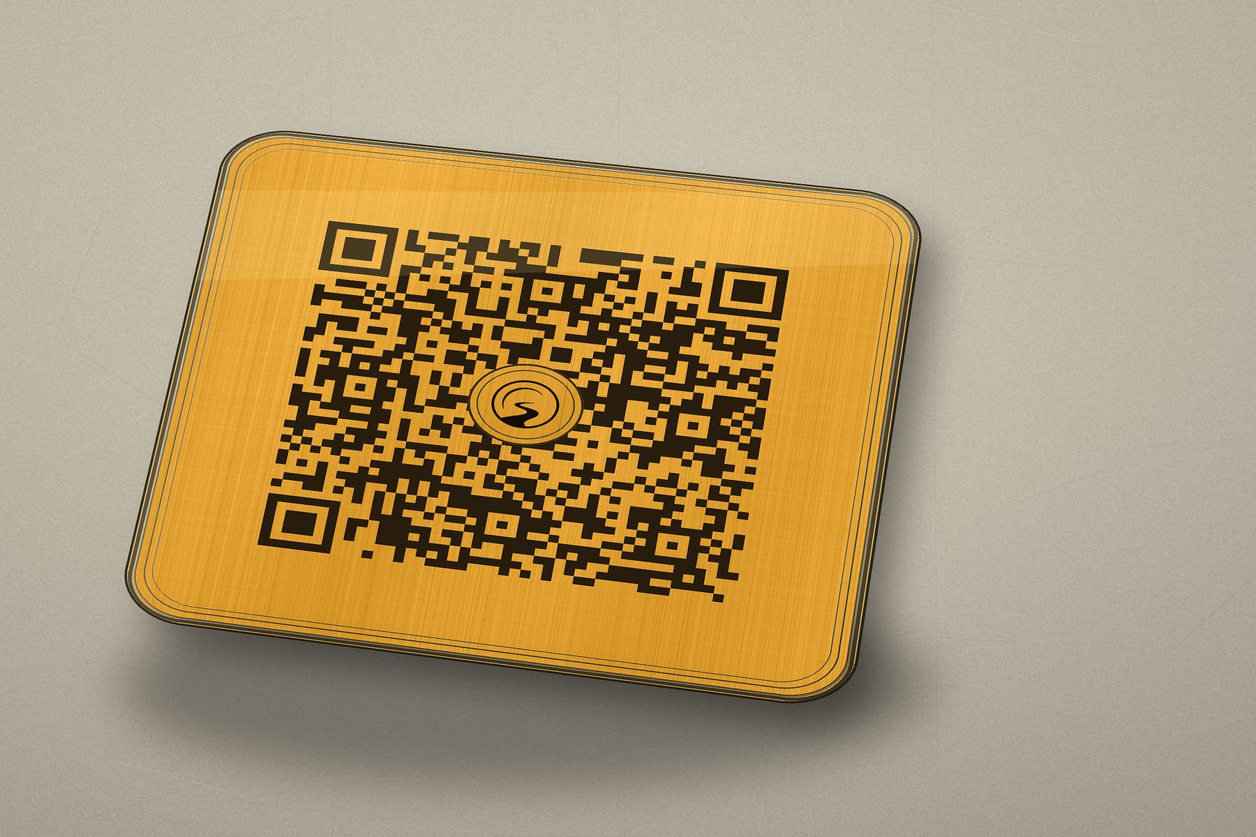 Латунная QR-табличка Serenis